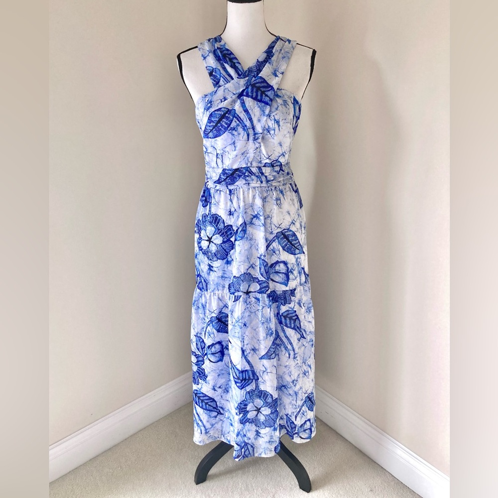 White House Black Market Blue and White Floral Maxi Dress - Picture 6 of 15